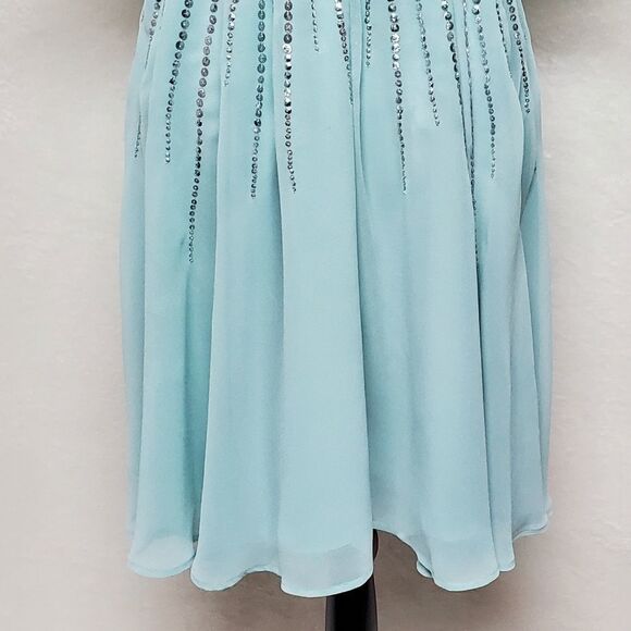 ASOS Sage Green Chiffon Sequin Flutter Sleeve Keyhole A-line Formal Dress 2 - Picture 14 of 16